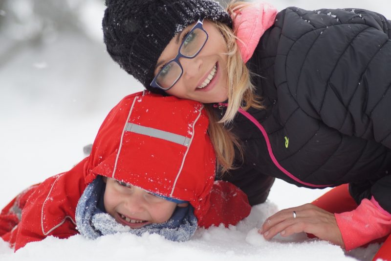 Make it a vacation to remember when you give your family a snowy Christmas holiday. 