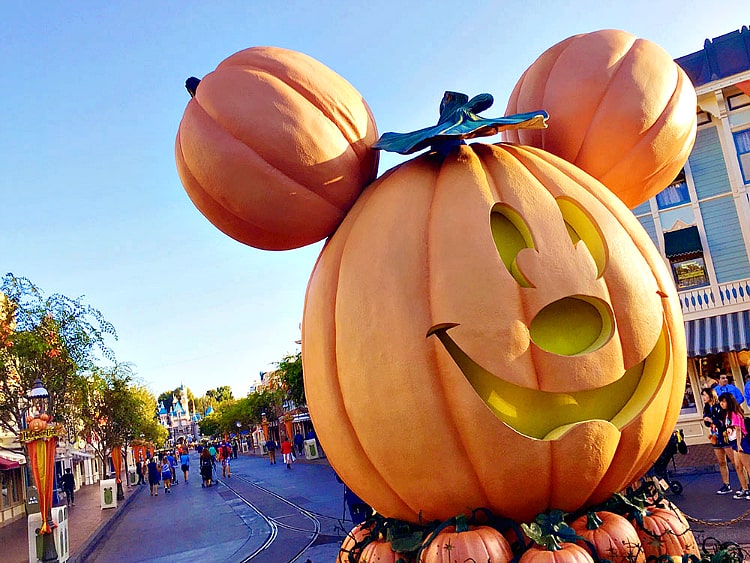 Get ready to dress up your little ghosts and goblins for the spookiest show (and not-so-spooky) of the year: Disney Halloween 2018. Photo credit: Get Away Today