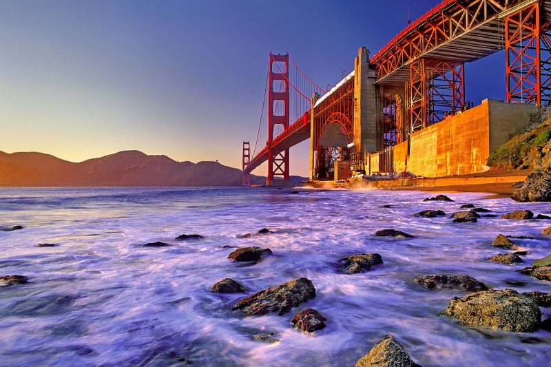 One of the most iconic attractions on your Calfornia getaway to the Golden Coast is the Golden Gate Bridge in San Francisco