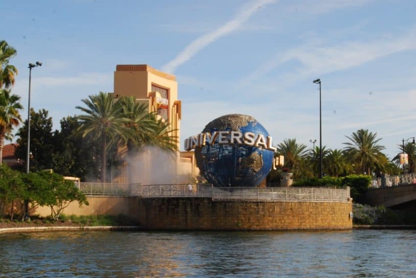 Traveling to Universal Orlando Resort Florida> Read our quick guide to its rides and attractions.