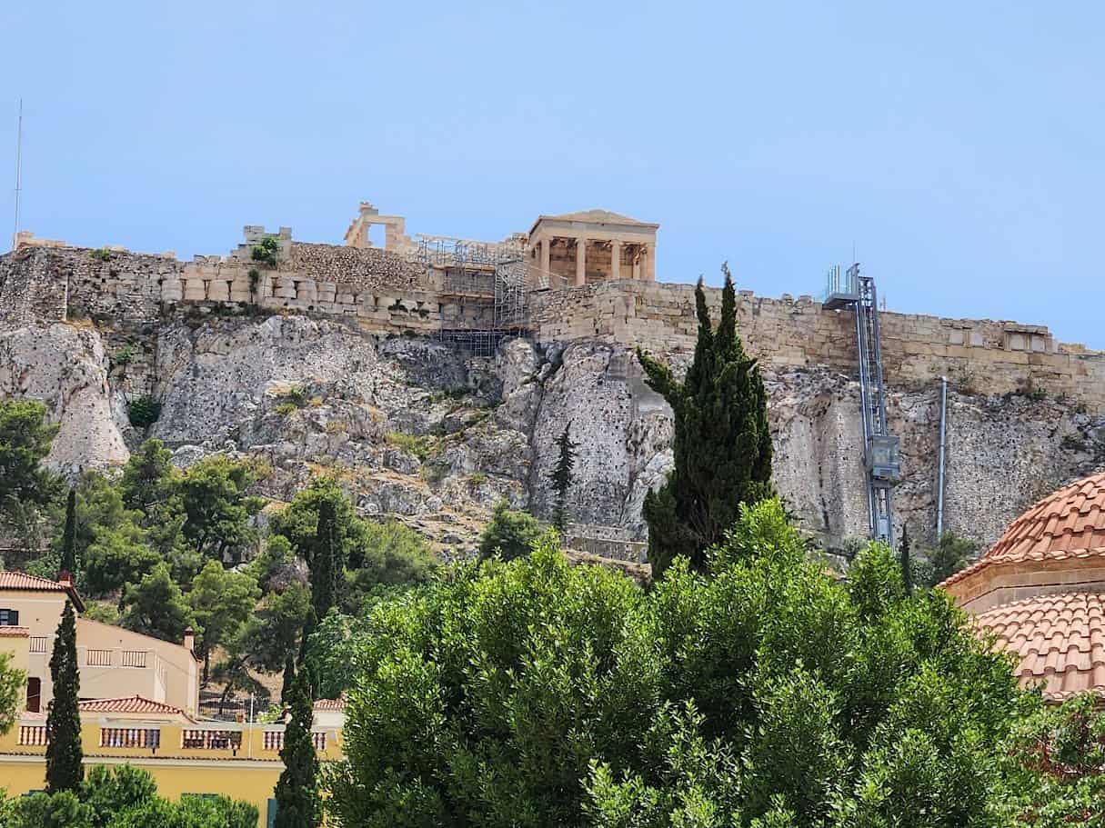 ATHENS-AIRBNB-LOCATION-VIEW-GREECE